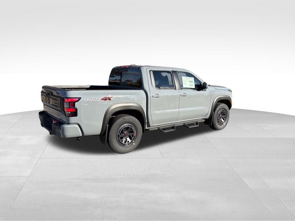 2026 Nissan Frontier Crew Cab PRO-4X photo 4