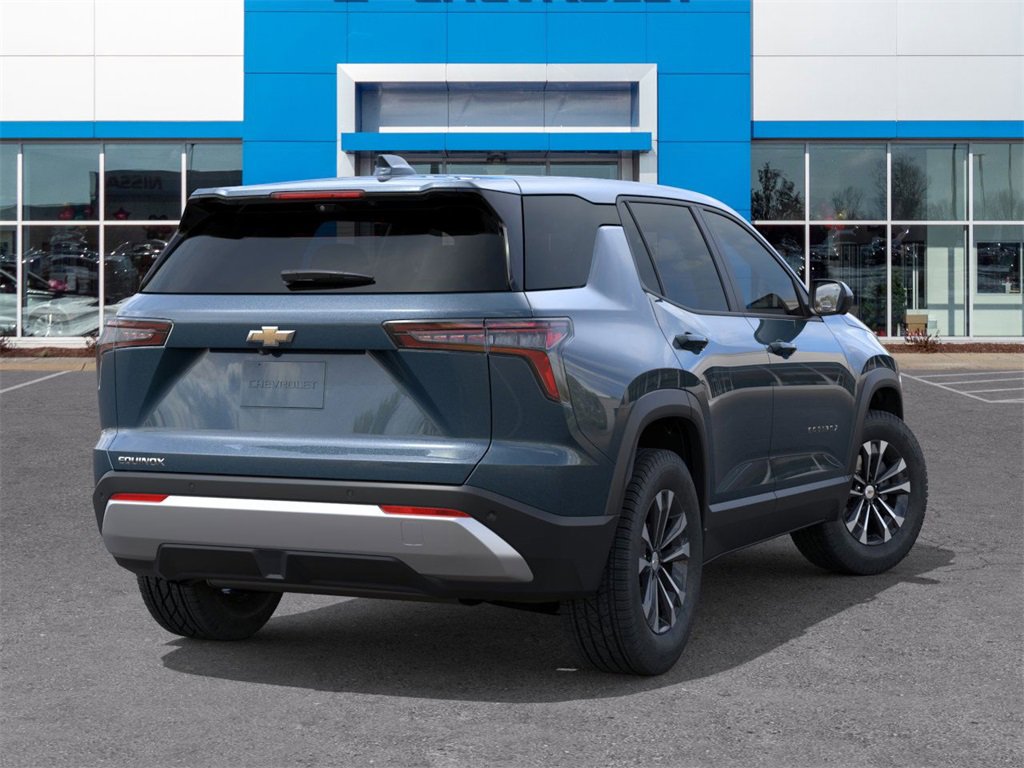 2026 Chevrolet Equinox LT photo 4