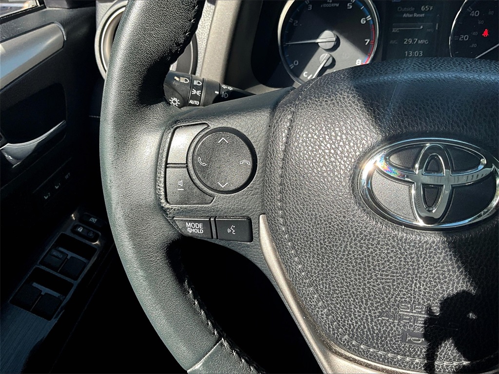 2017 Toyota RAV4 Limited photo 23