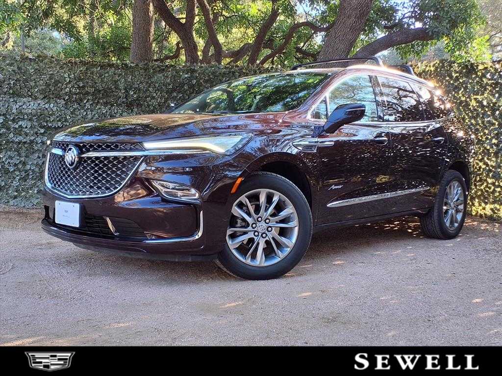 2023 Buick Enclave Avenir's photo