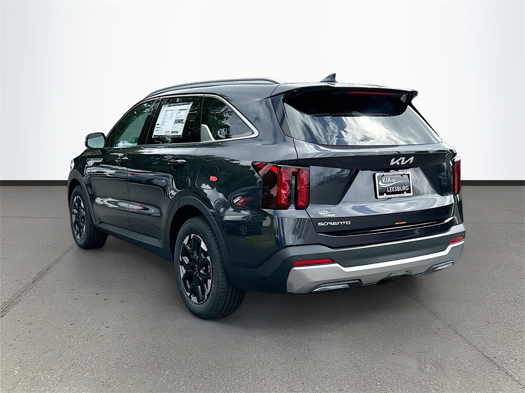 2026 Kia Sorento S photo 4