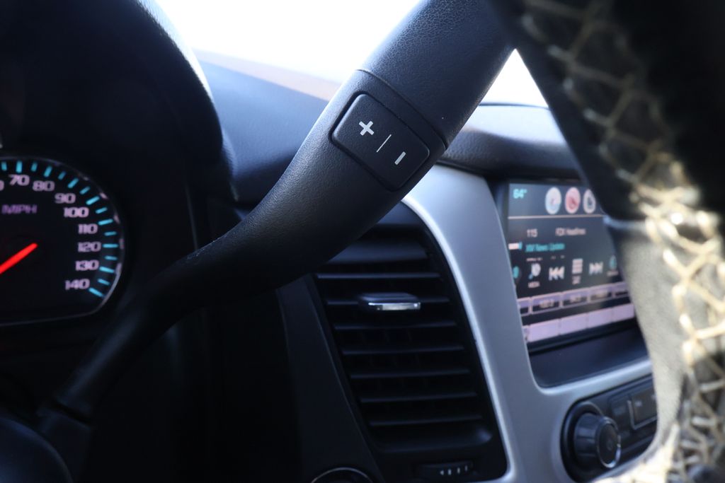 2019 Gmc Yukon SLT photo 23