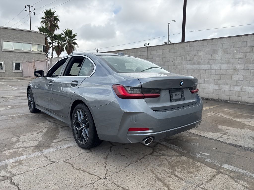 2025 Bmw 330i photo 3