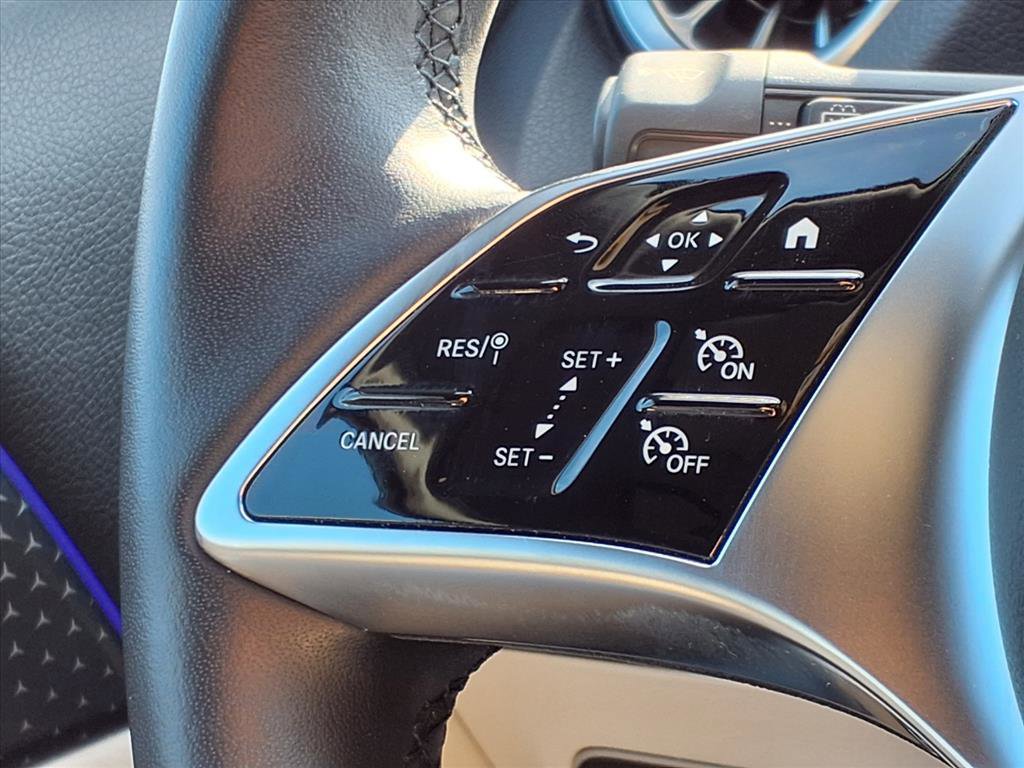 2025 Mercedes Benz GLA 250 4MATIC photo 9