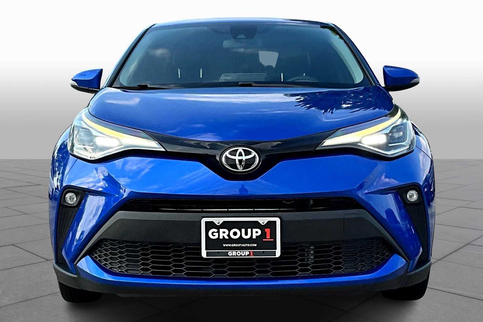 2020 Toyota C-HR Limited photo 3