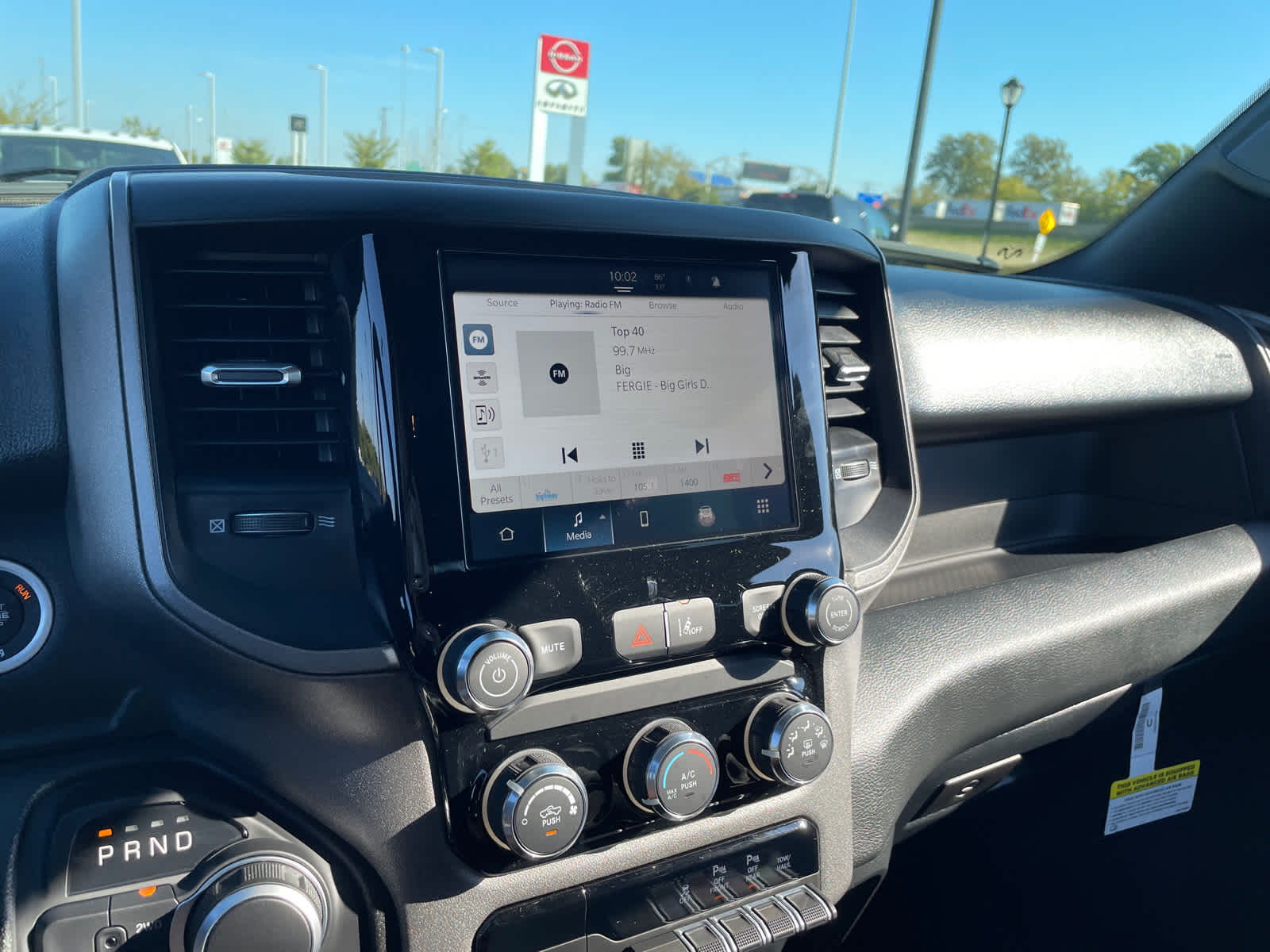 2025 Ram 1500 Tradesman photo 24