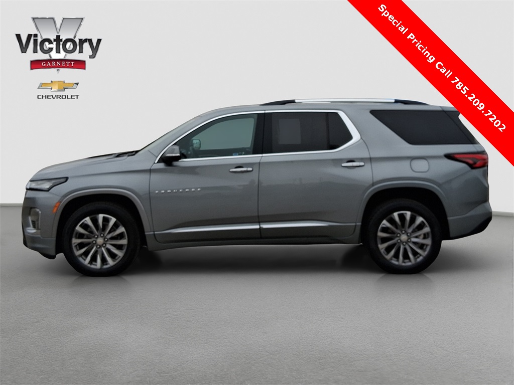 2023 Chevrolet Traverse Premier photo 3