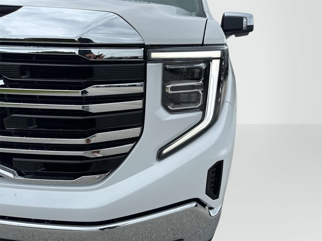 2026 Gmc Sierra 1500 SLT photo 8
