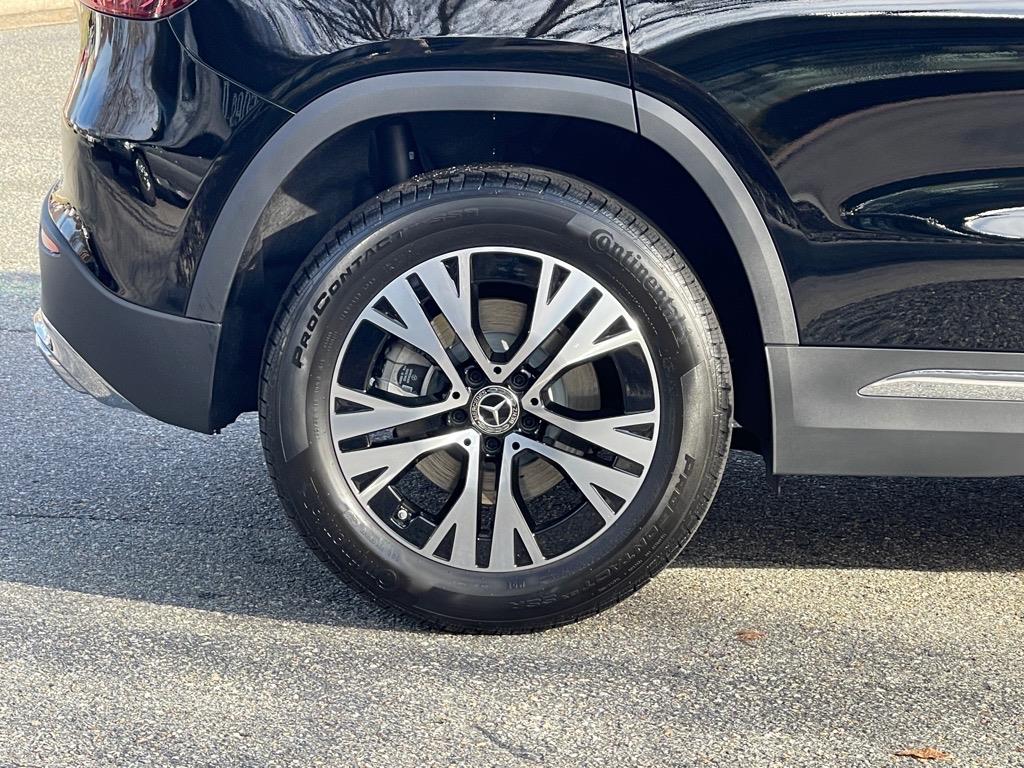 2025 Mercedes Benz GLA 250 4MATIC photo 6