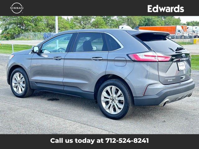 2024 Ford Edge Titanium photo 4