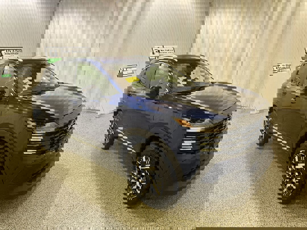 2026 Nissan KICKS SV's photo