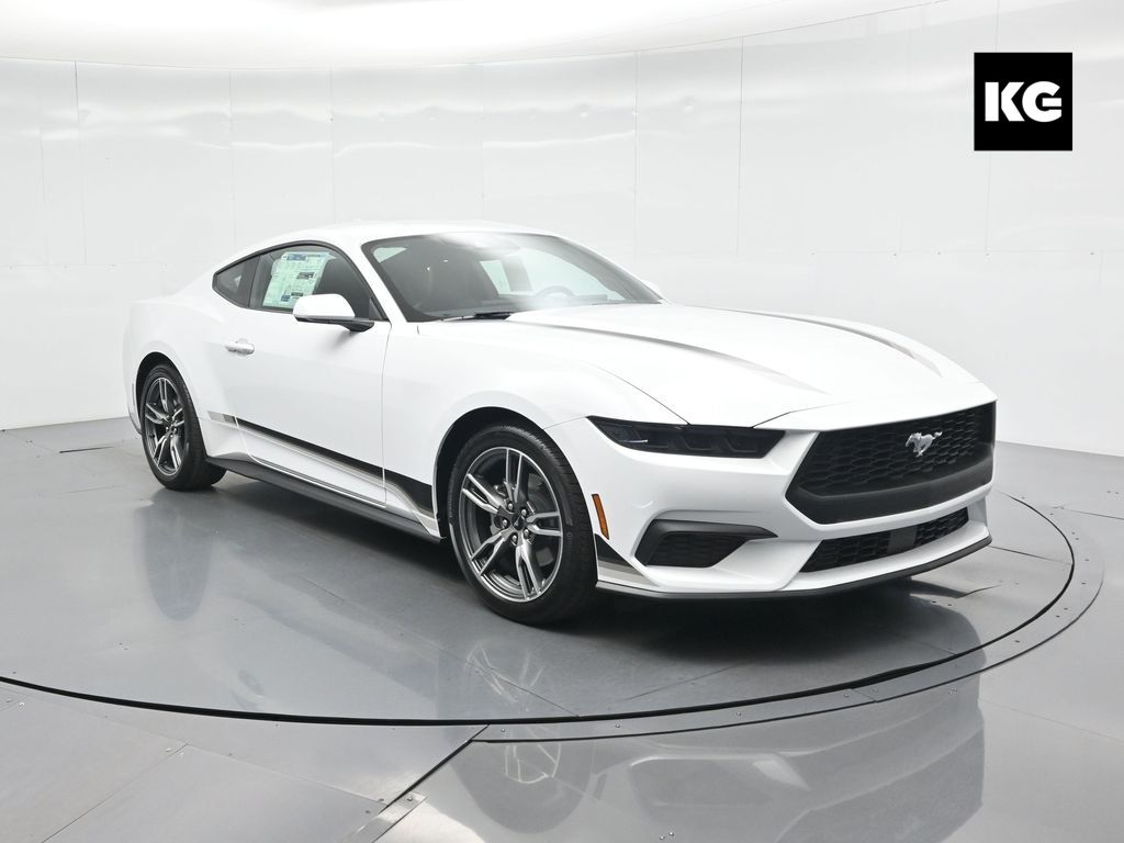 2025 Ford Mustang EcoBoost's photo