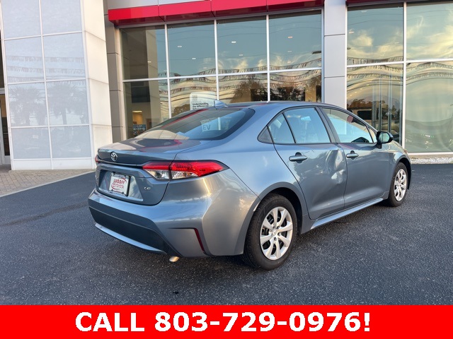 2020 Toyota Corolla LE photo 2
