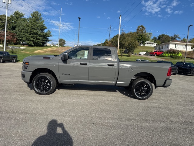 2026 Ram 2500 Big Horn photo 4