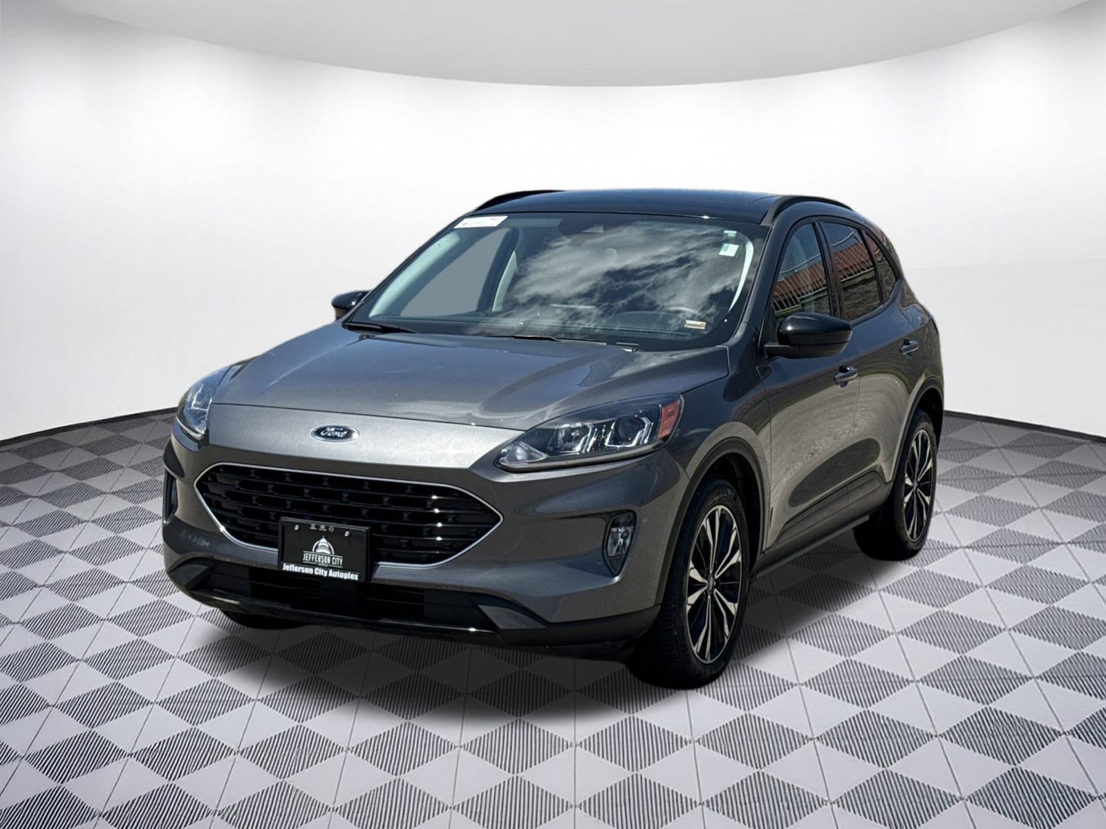 2022 Ford Escape SEL photo 3