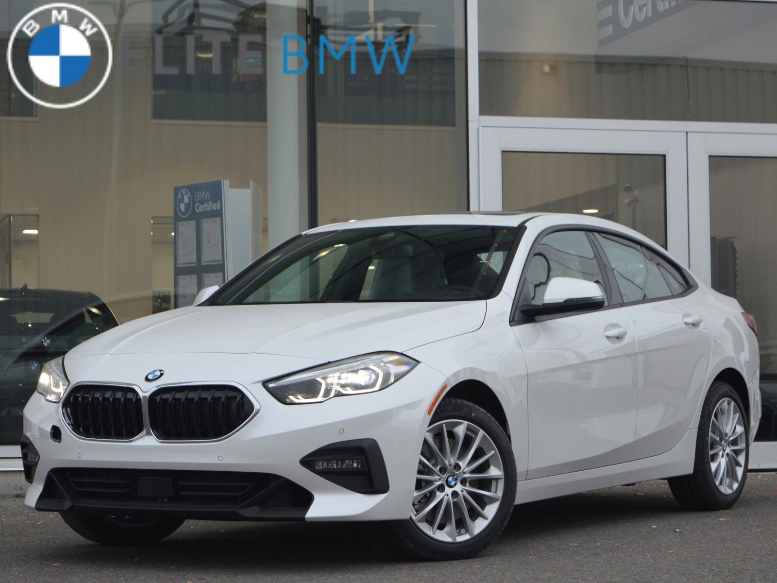 Used 2024  BMW 228i xDrive image 1