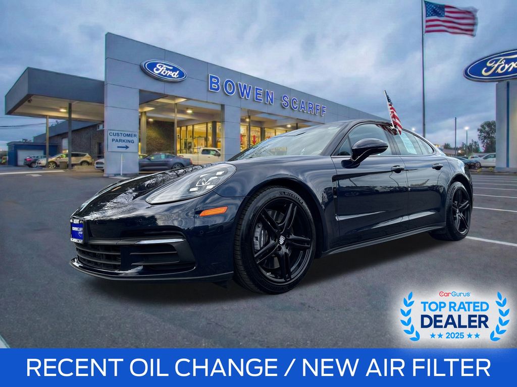 2018 Porsche Panamera 4