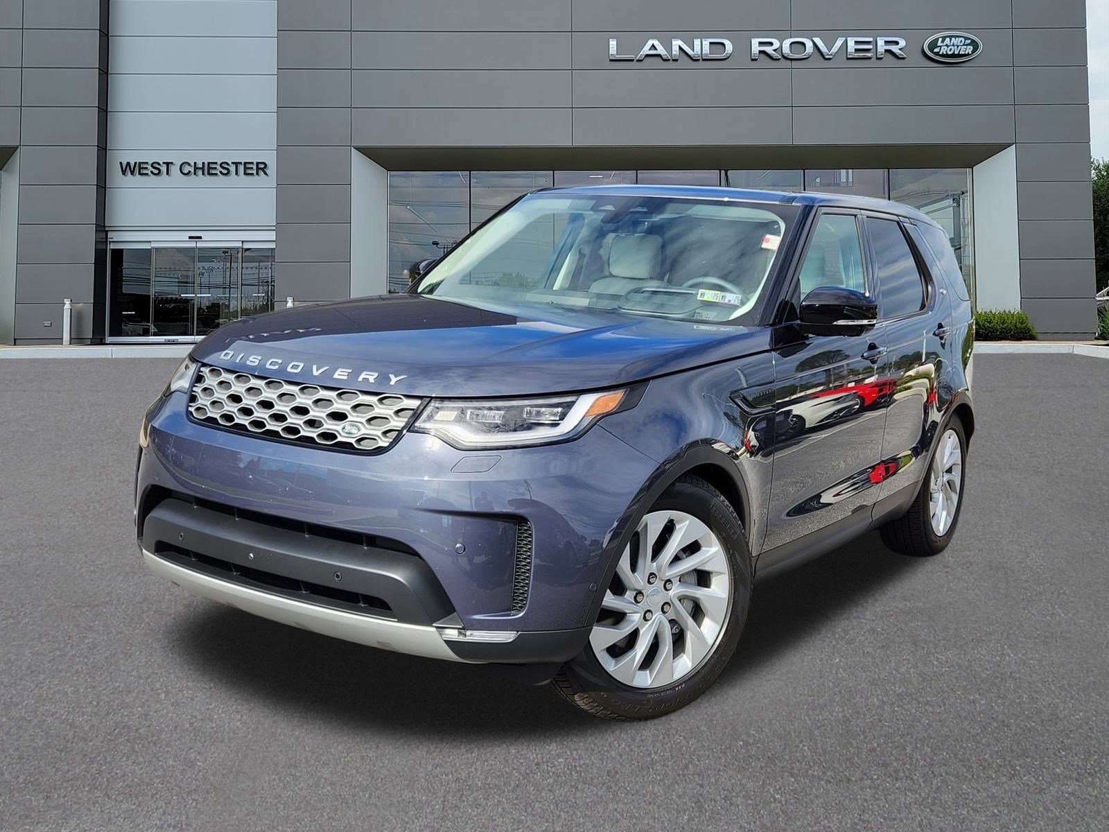 2025 Land Rover Discovery S's photo