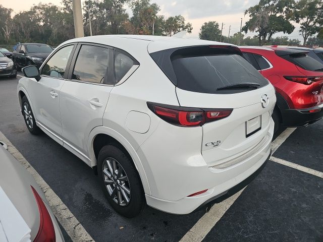 2024 Mazda CX-5 2.5 Select photo 3