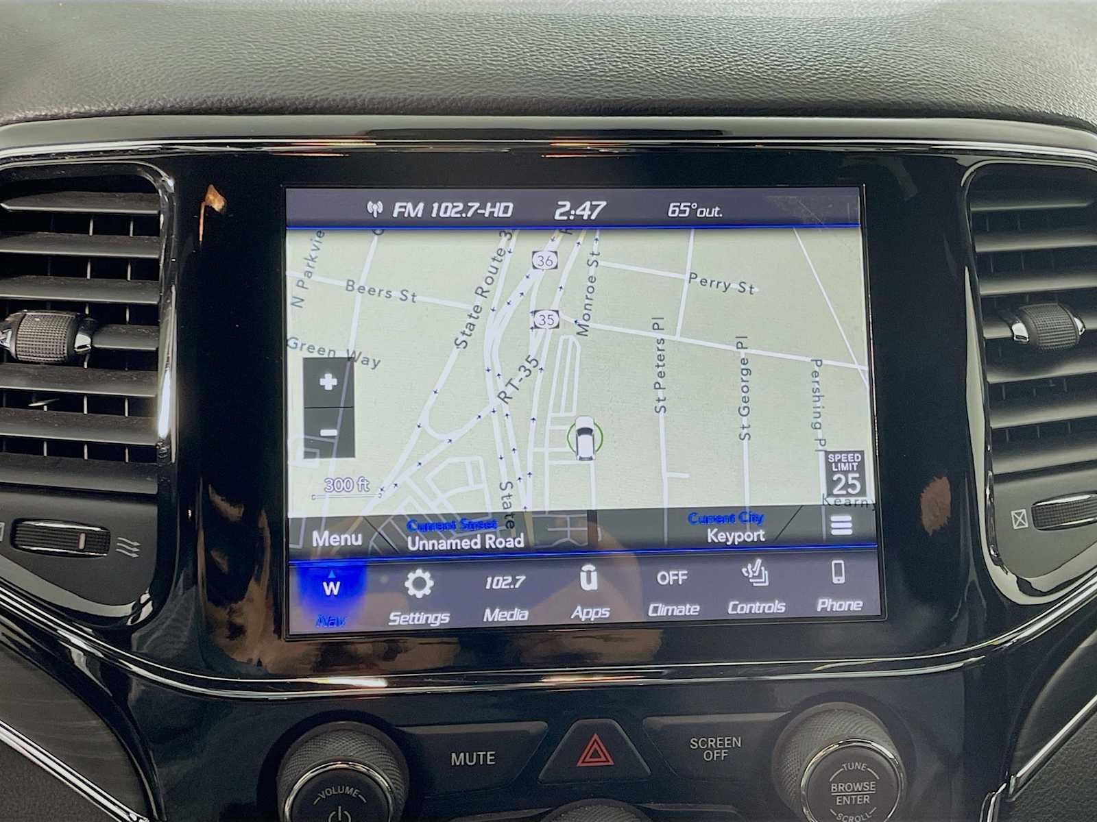 2021 Jeep Grand Cherokee Limited photo 11