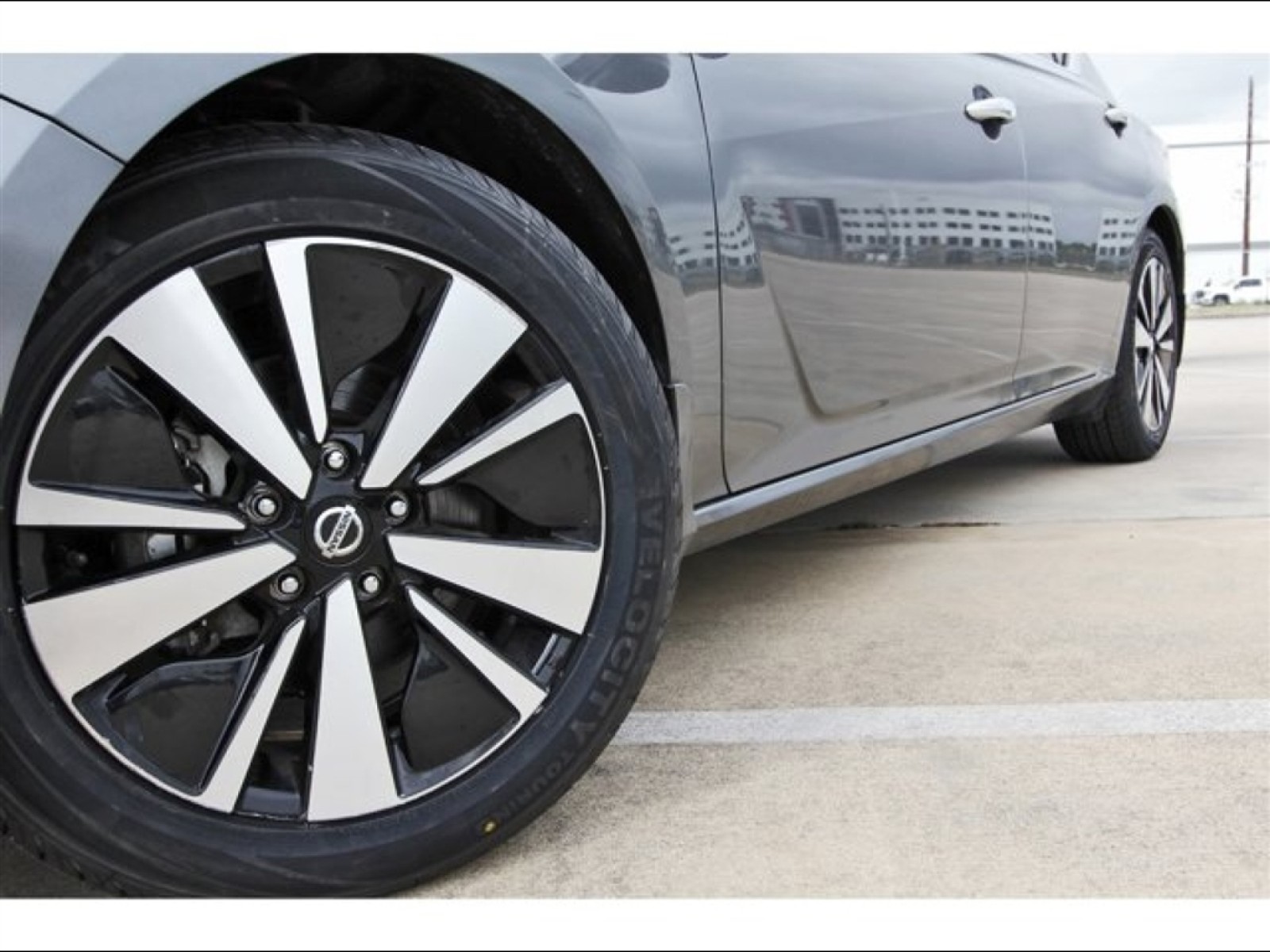 2022 Nissan Altima 2.5 SL Gray at Robbins Nissan