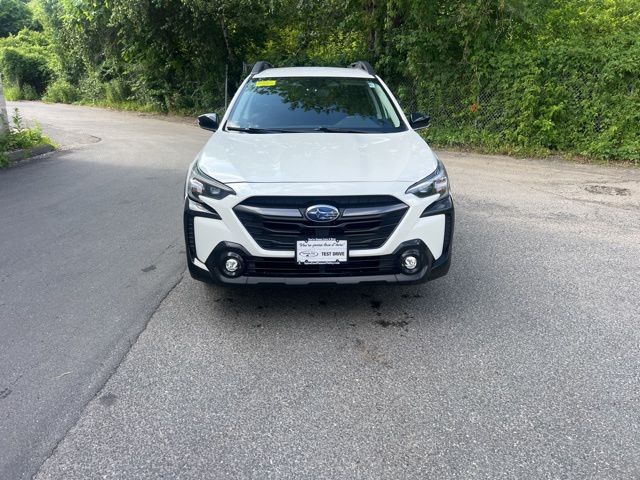2023 Subaru Outback Premium photo 4