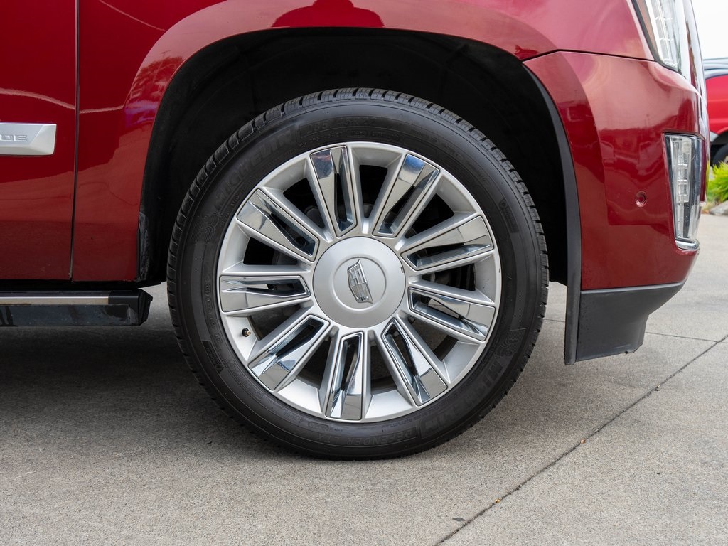 2018 Cadillac Escalade ESV Platinum photo 35