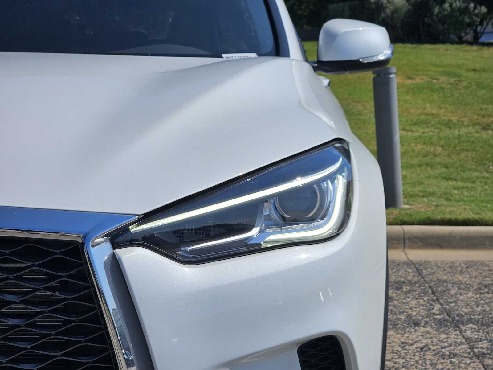 2025 Infiniti QX50 Luxe AWD photo 6