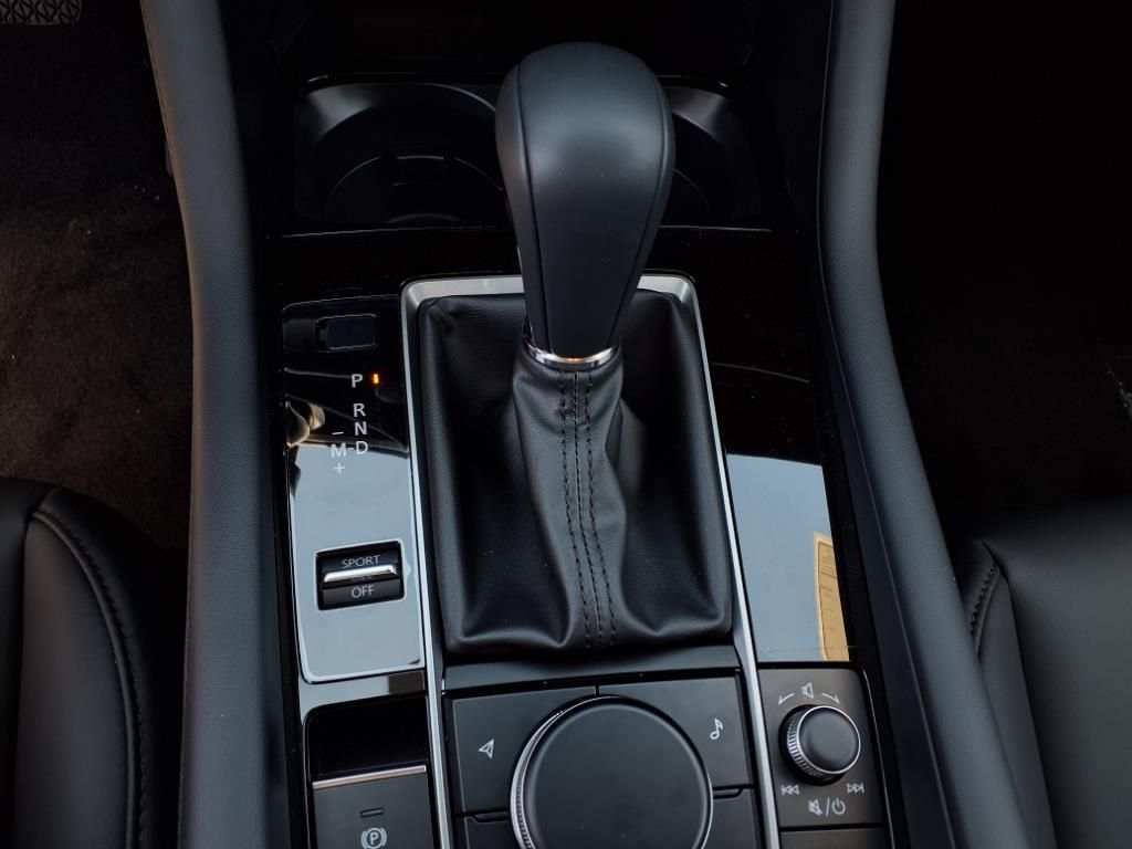 2025 Mazda Mazda3 Sedan 2.5 Select Sport photo 9