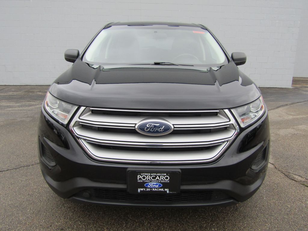 2018 Ford Edge SE photo 3