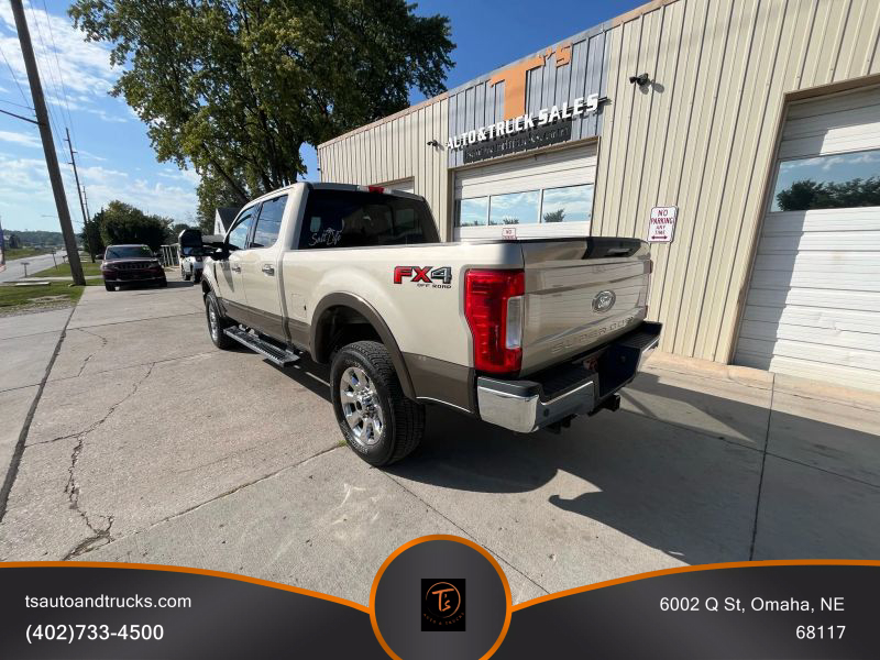 2017 Ford F-250 photo 4