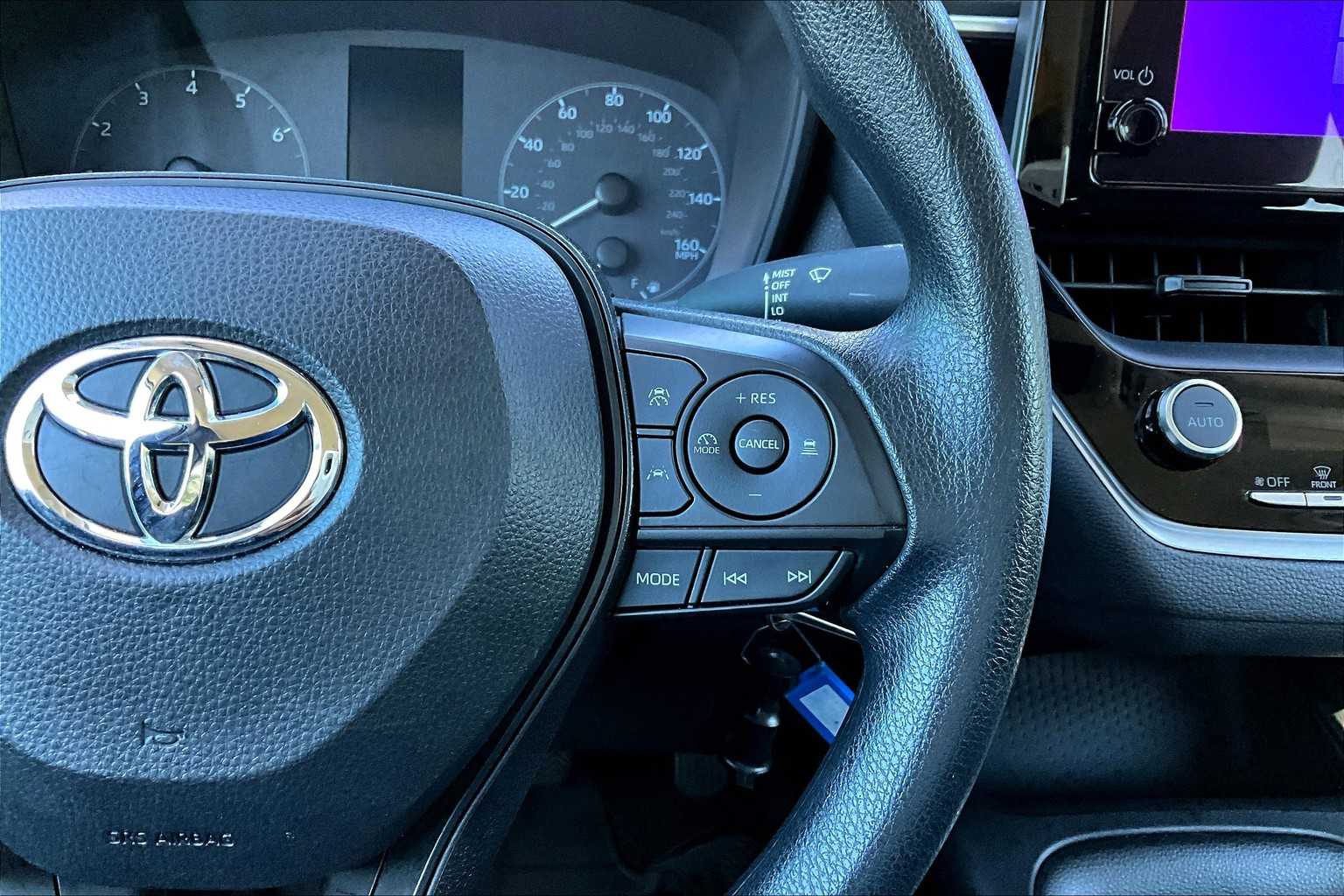 2024 Toyota Corolla LE photo 48