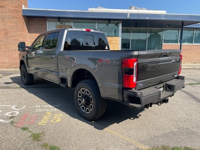 2025 Ford F-350 photo 14