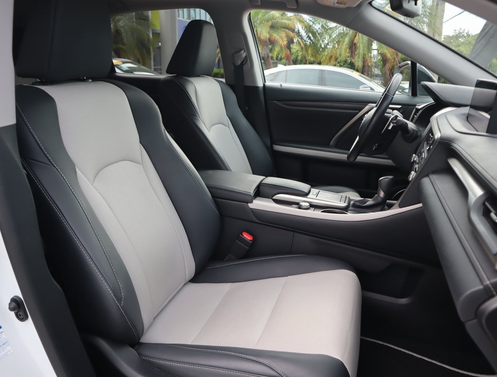 2022 Lexus RX 450h photo 36