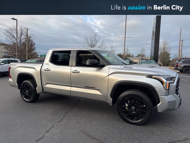 2025 Toyota Tundra Limited's photo