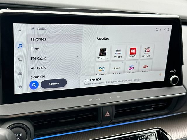 2024 Toyota Prius LE photo 17