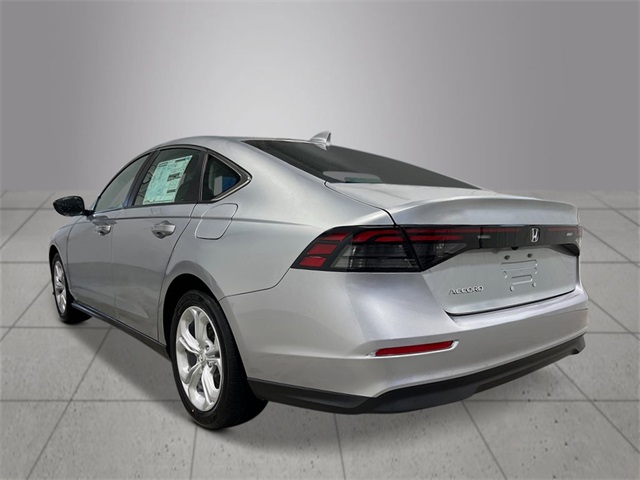 2025 Honda Accord LX photo 3