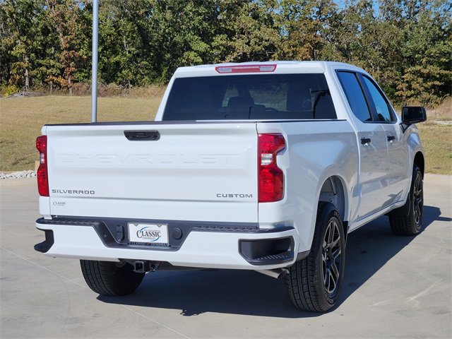 2026 Chevrolet Silverado 1500 Custom photo 4