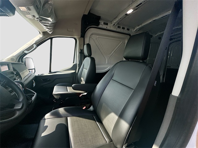 2025 Ford Transit Cargo Van photo 18