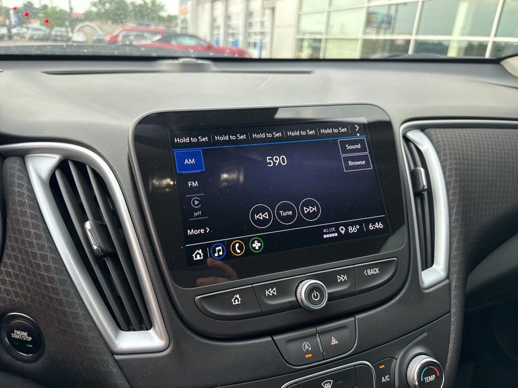 2023 Chevrolet Malibu LS photo 19