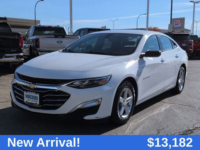 Used 2020 Chevrolet Malibu 1LS with VIN 1G1ZB5ST1LF020709 for sale in Oak Lawn, IL