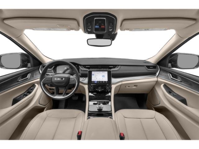 2025 Jeep Grand Cherokee Altitude X photo 4