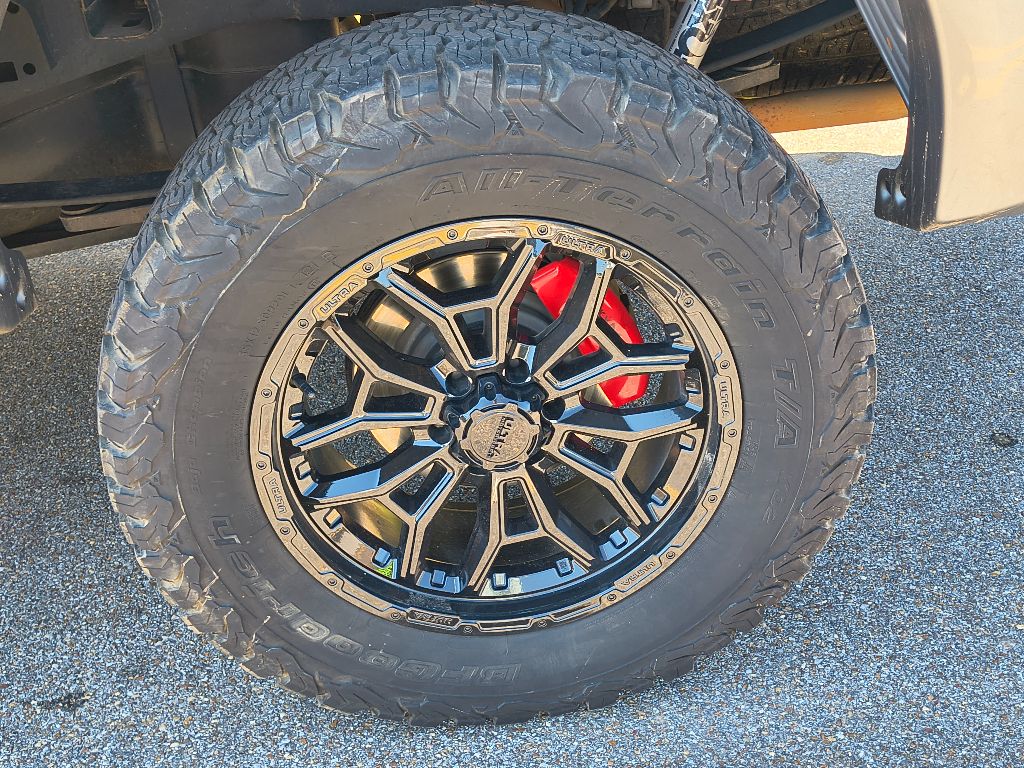 2022 Ford F-150 XLT photo 3