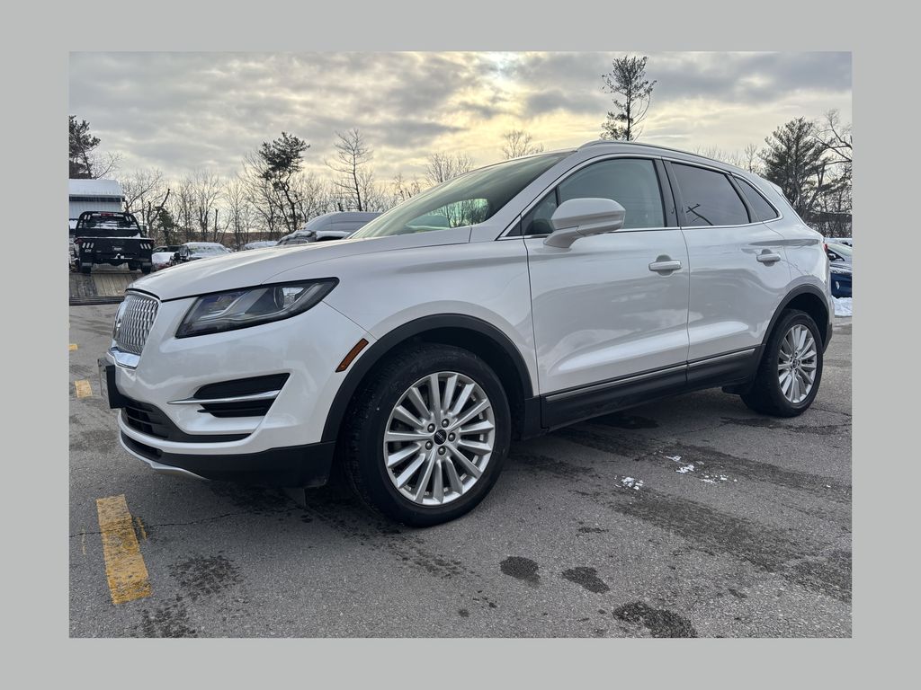2019 Lincoln MKC Base's photo