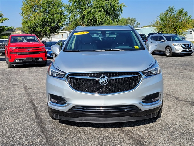 2018 Buick Enclave Essence photo 9