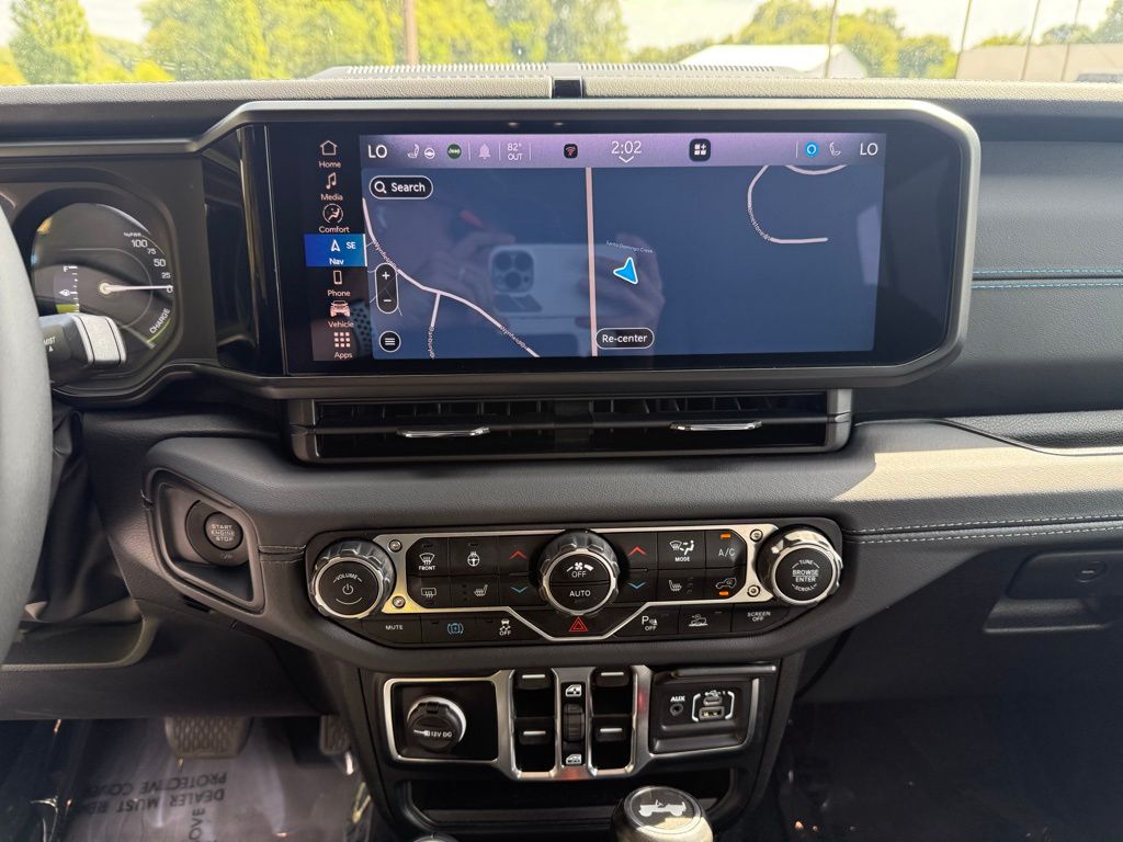 2024 Jeep Wrangler High Altitude 4xe photo 14