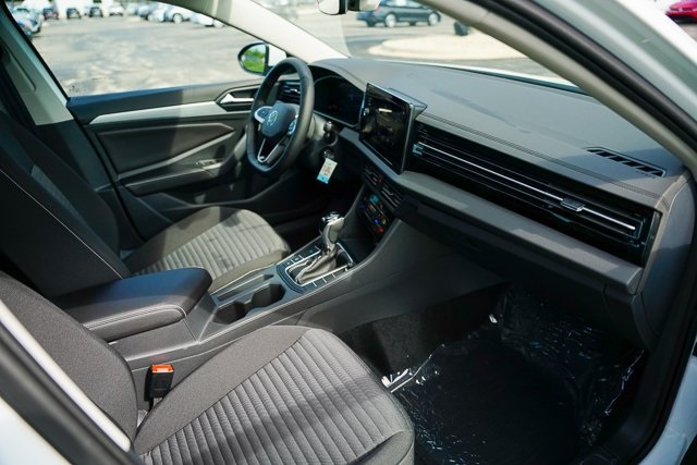 2025 Volkswagen Jetta 1.5T S photo 28