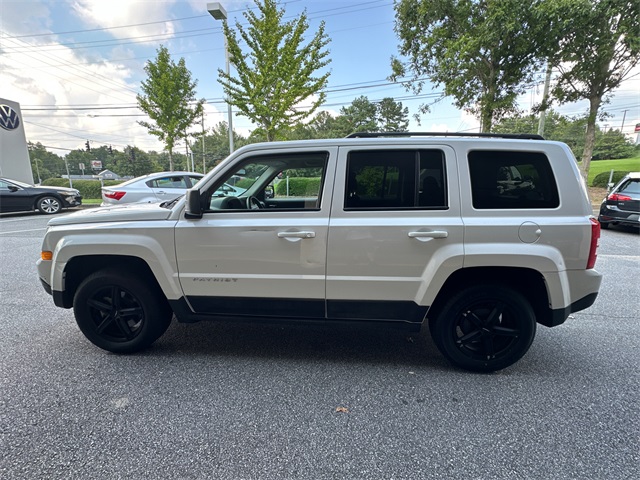 2016 Jeep Patriot Sport photo 2