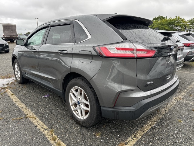 2022 Ford Edge SEL photo 5