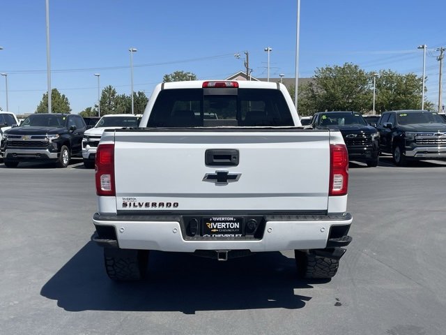 2017 Chevrolet Silverado 1500 LTZ photo 9